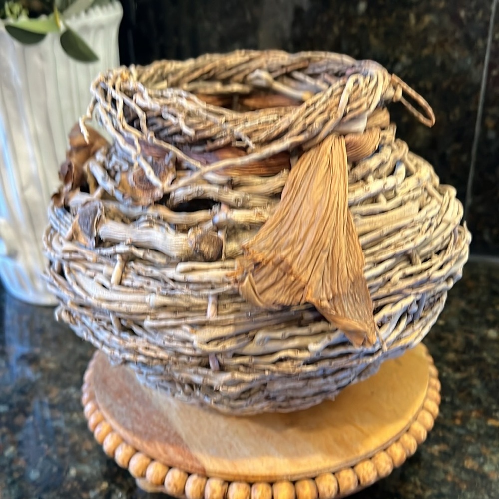 Hand Woven Palm Fiber Art Nest Basket - Picture 7 of 11